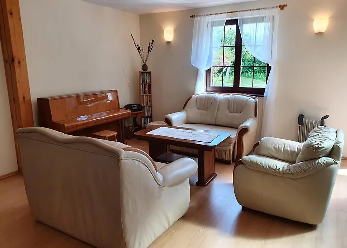 Mechowo Z Basenem Lesniewo (Pomerania)