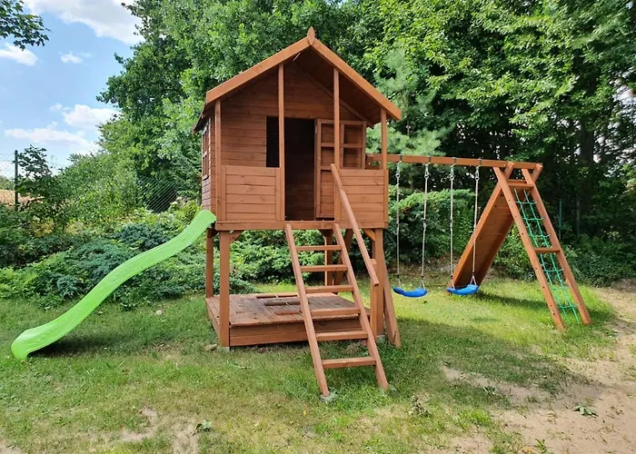 Mechowo Z Basenem Lesniewo (Pomerania)